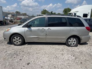2004 Toyota Sienna LE - Exterior Side Driver Image